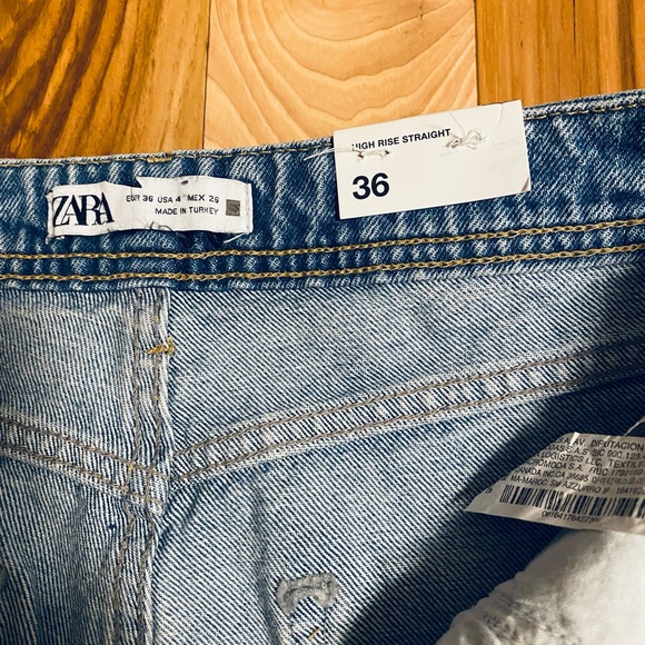 Zara Light Blue Flare Jeans - Picture 6 of 11